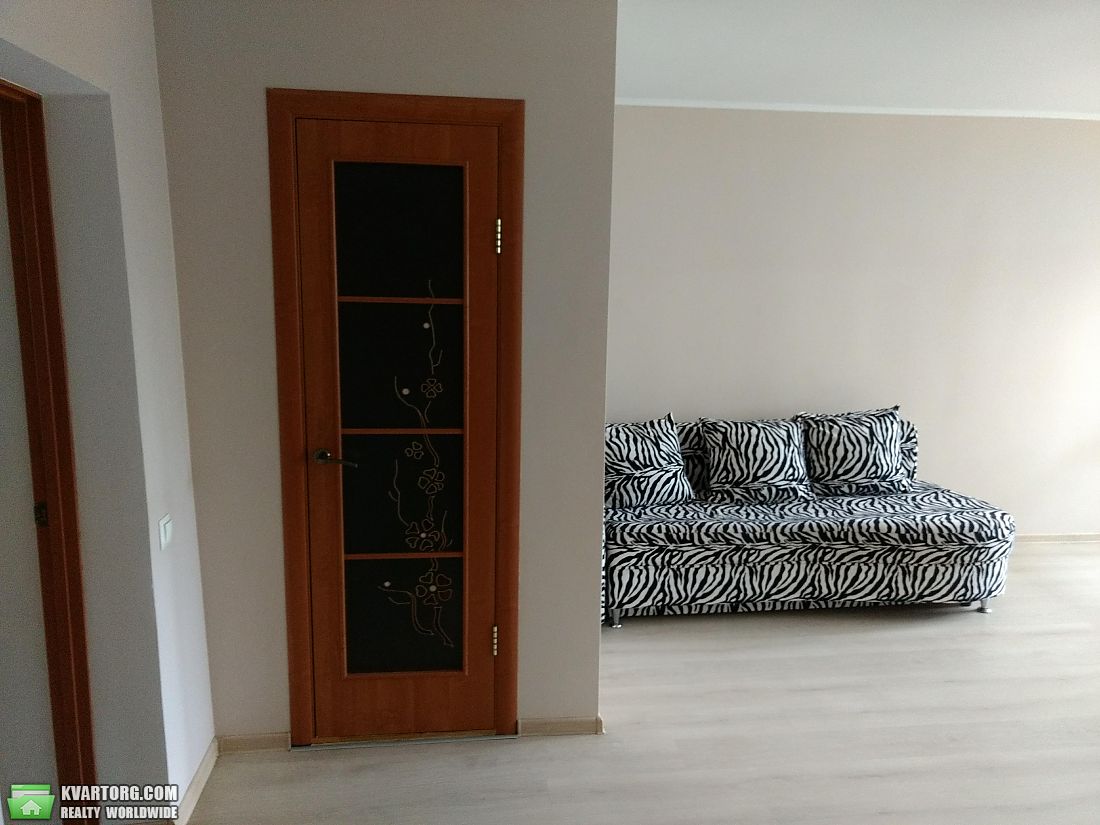 Rent out 2-room apartment. Николаев, ЮТЗ — photo 2