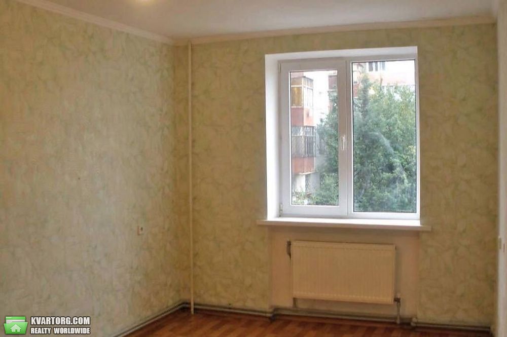 Sell 2-room apartment. Киев,  Радунская — photo 2
