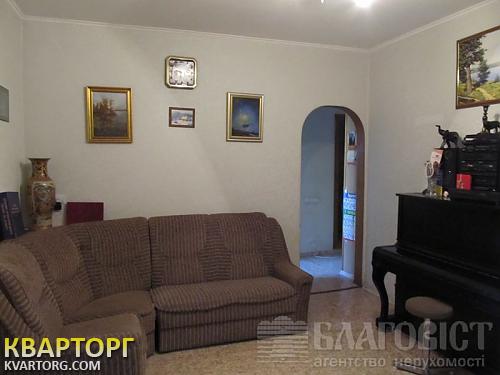 Sell 3-room apartment. Киев,  Пушиной — photo 1