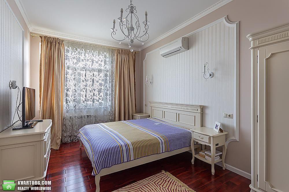 Rent out 3-room apartment. Киев,  Щорса — photo 4