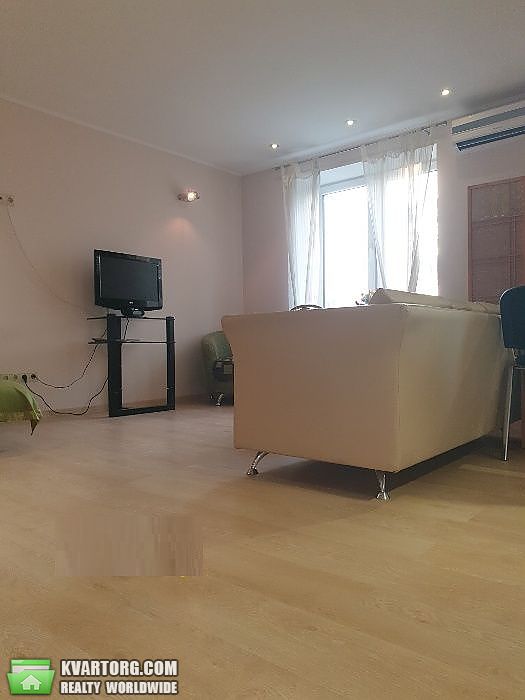 Sell 3-room apartment. Киев, Ромоданова — photo 1