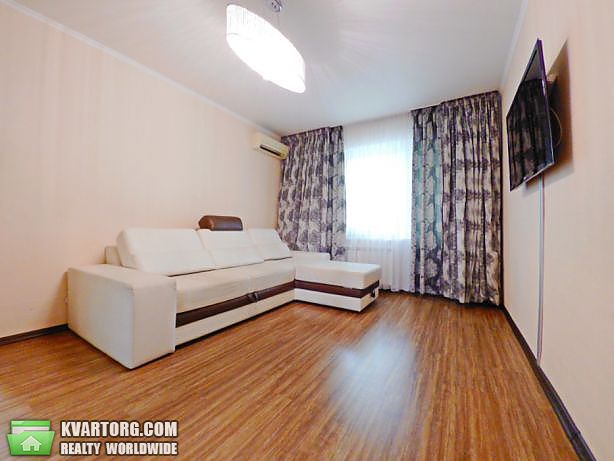 Rent out 2-room apartment. Киев,  Якубовского — photo 2