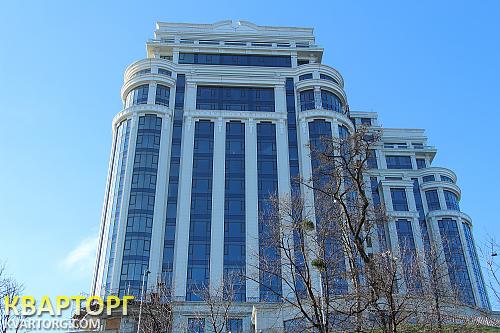 Sell 4-room apartment. Киев,  Мазепы — photo 1