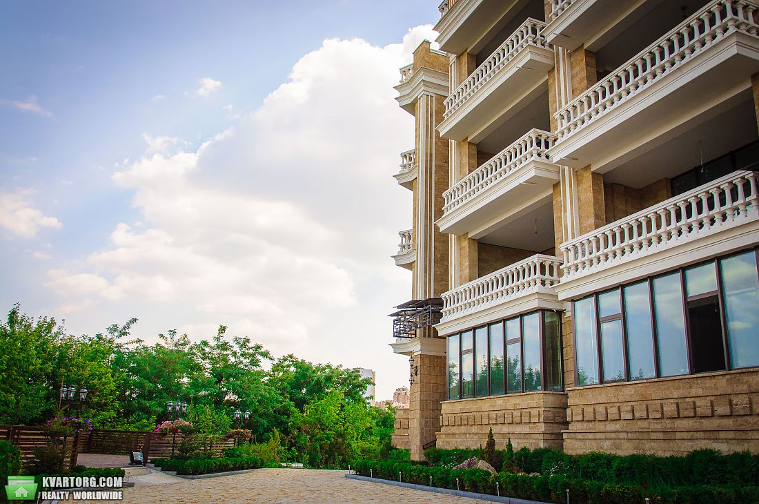 Sell 3-room apartment. Киев,  Лукьяновская — photo 1