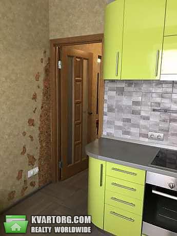 Sell 3-room apartment. Киев,  Уборевича — photo 2