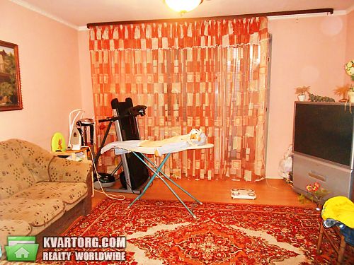 Sell 3-room apartment. Одесса, Михайловская пл. — photo 2