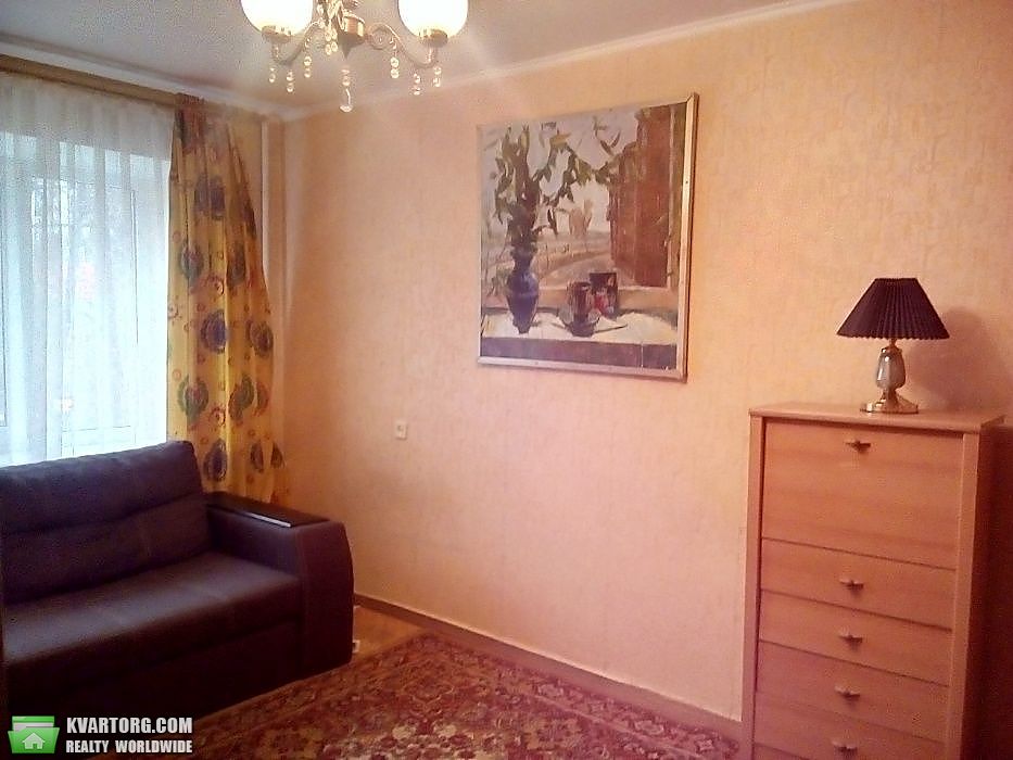 Rent out 2-room apartment. Киев,  Леси Украинки бул — photo 2