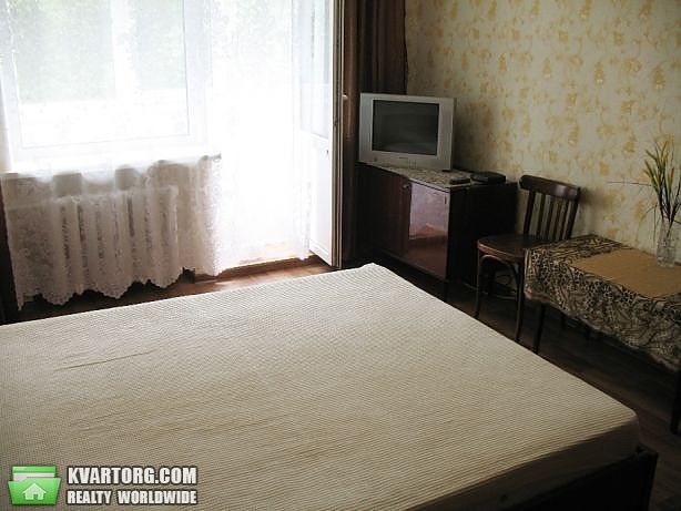 Rent out 1-room apartment. Киев,  Багговутовская — photo 2