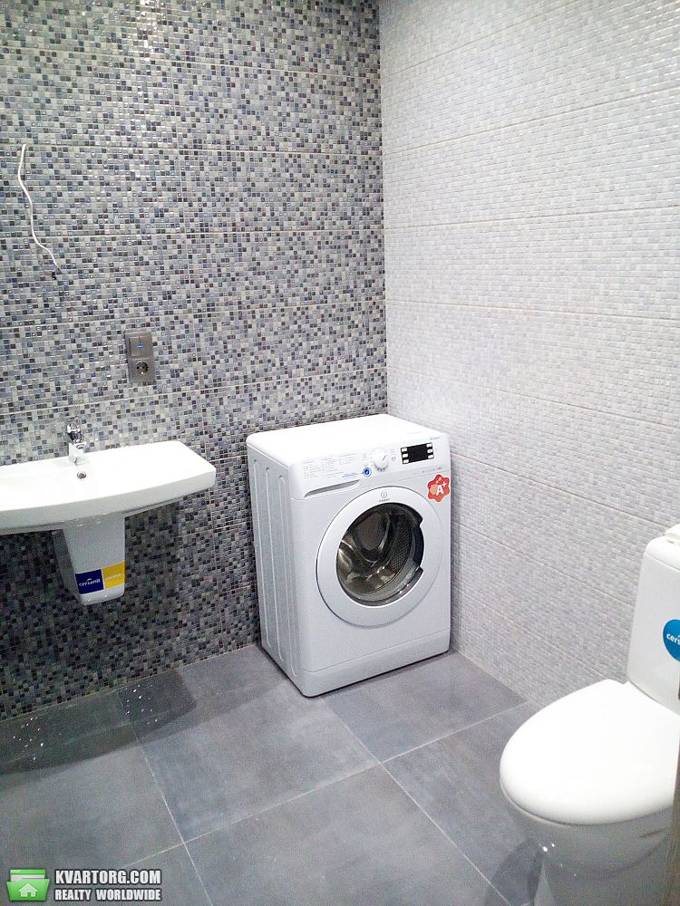 Rent out 1-room apartment. Киев,  Андрющенко — photo 8