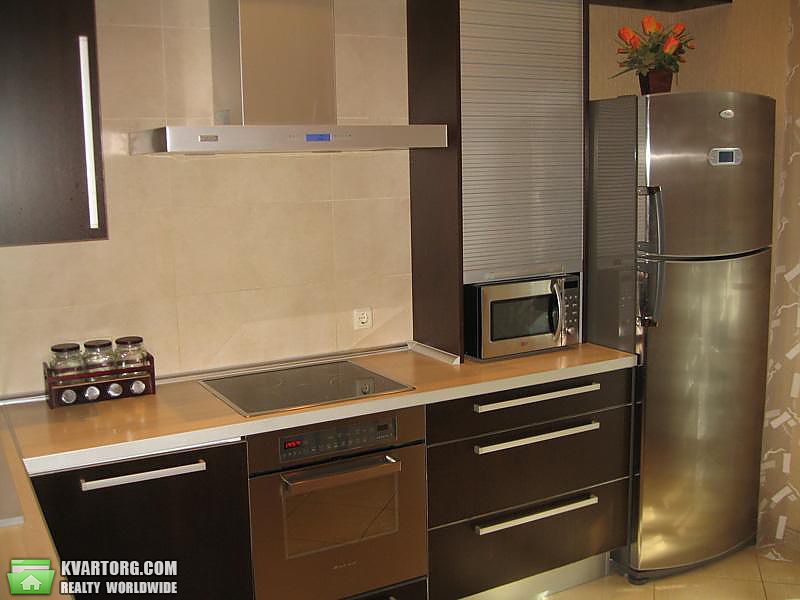 Rent out 2-room apartment. Киев, панаса мирного — photo 6