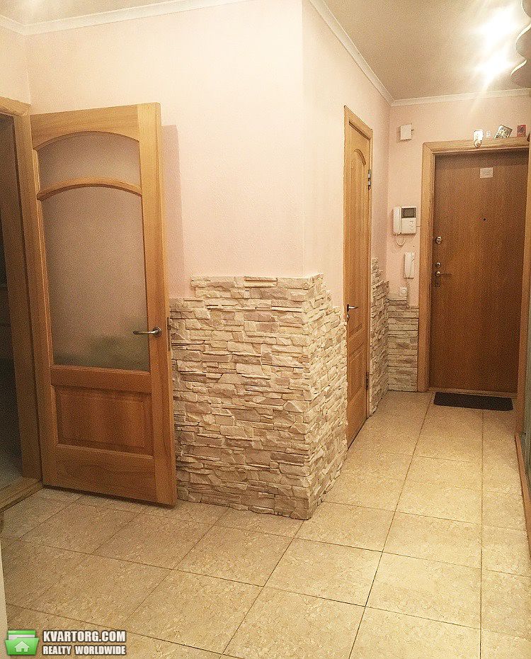 Sell 3-room apartment. Киев,  Урловская — photo 10