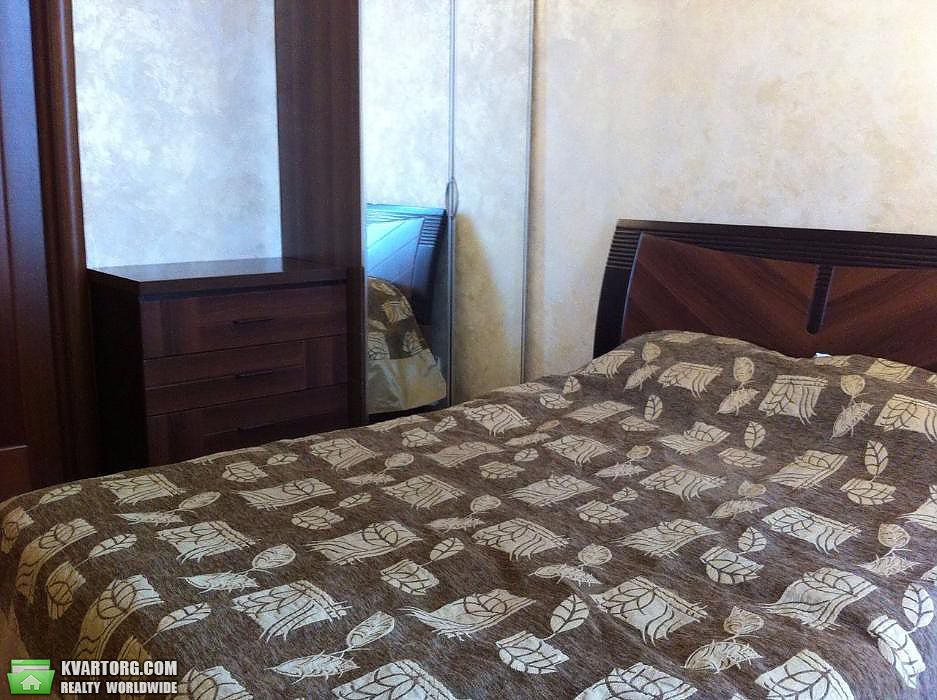 Rent out 3-room apartment. Киев,  Лютеранская — photo 4