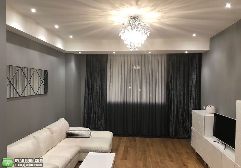 Rent out 2-room apartment. Киев, Коновальца — photo 3