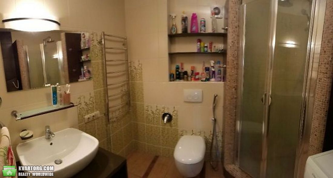 Rent out 4-room apartment. Киев, Братьев Серовых — photo 6