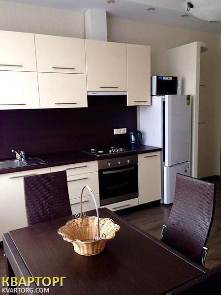 Rent out 2-room apartment. Киев,  Героев Сталинграда пр — photo 1