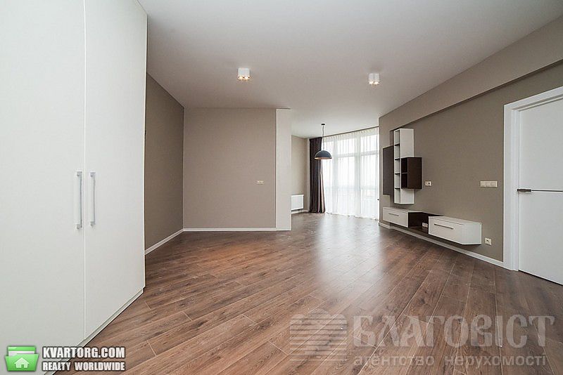 Sell 2-room apartment. Киев,  Глубочицкая — photo 5