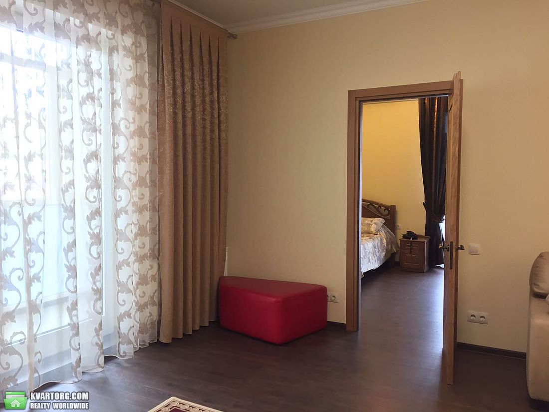 Rent out 3-room apartment. Днепропетровск, рогалева — photo 1