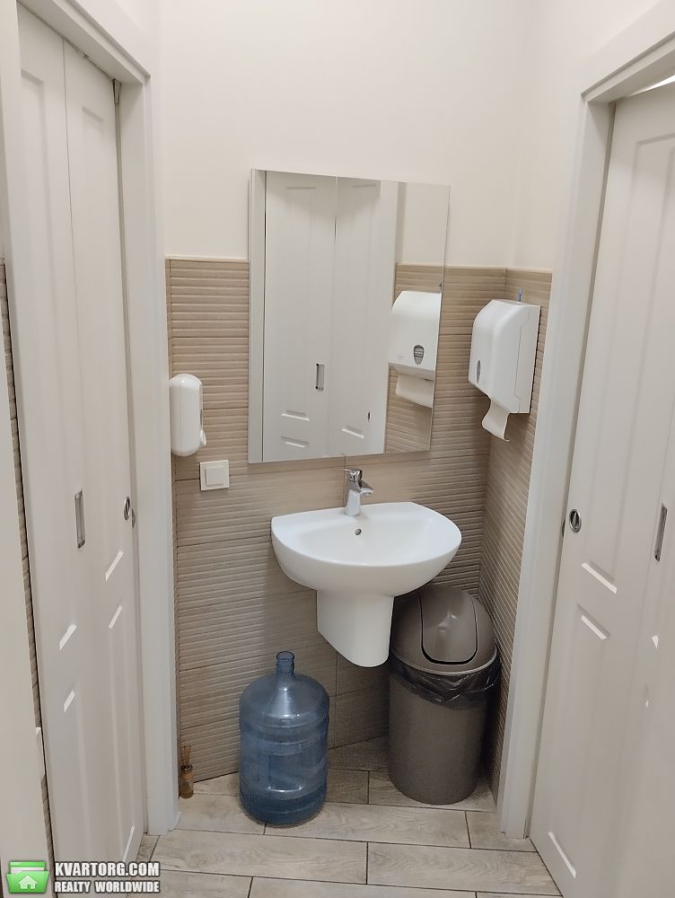 Rent out office. Киев,  Старонаводницкая — photo 7