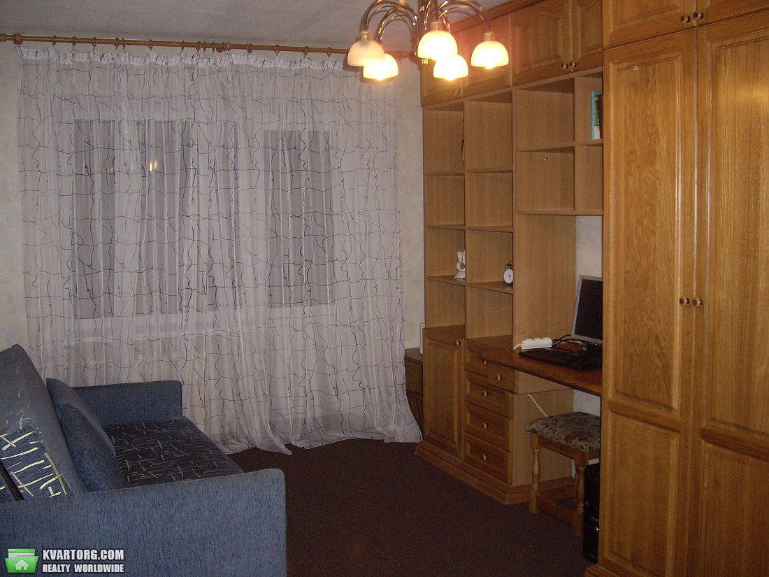 Sell 2-room apartment. Киев, Первомайского — photo 1