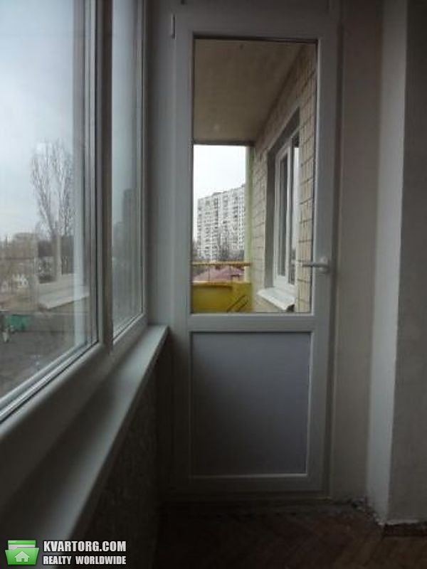 Sell 2-room apartment. Киев, Шамо бул — photo 5
