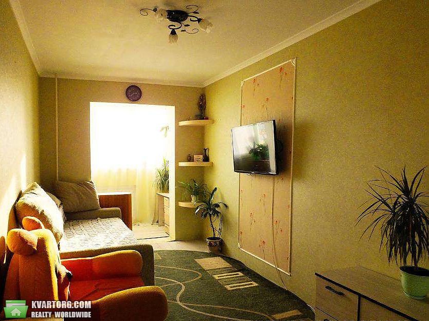 Sell 3-room apartment. Киев,  Григоровича-Барского — photo 1
