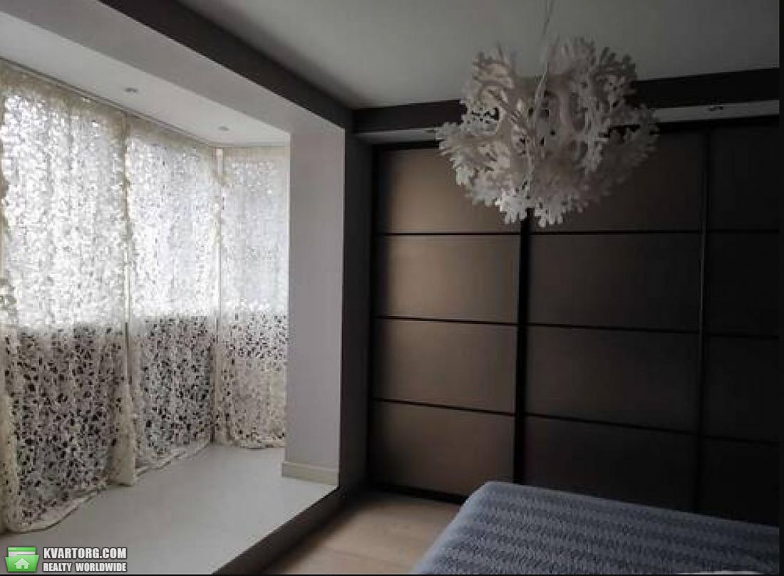 Rent out 3-room apartment. Киев,  Окипной — photo 5