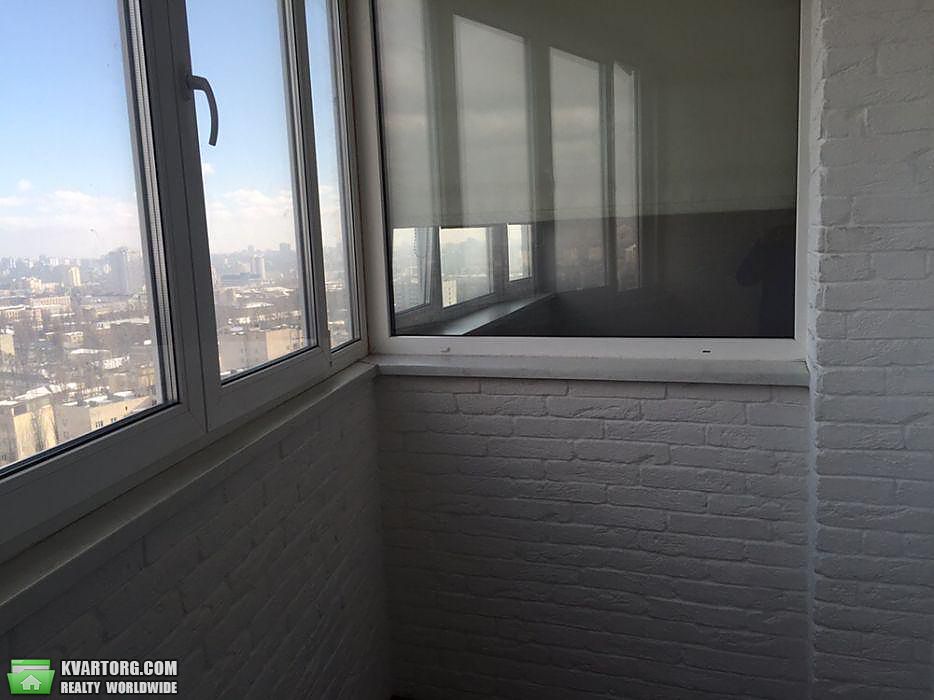 Rent out 2-room apartment. Киев, Сикорского — photo 9