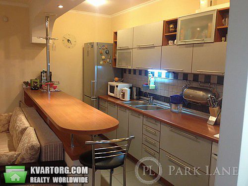 Sell 3-room apartment. Киев,  Княжий Затон — photo 1