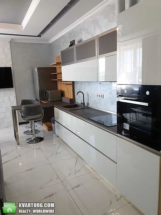 Rent out 2-room apartment. Киев, Саксаганского — photo 2
