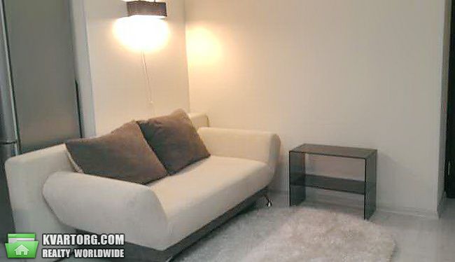 Rent out 2-room apartment. Киев,  Кутузова пер — photo 2