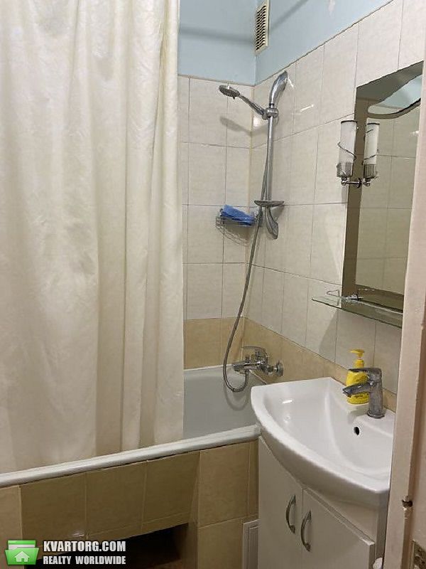 Sell 3-room apartment. Киев,  Симиренко — photo 1