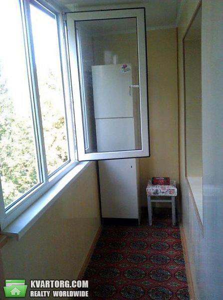 Sell 2-room apartment. Киев, Довнар-Запольского — photo 2