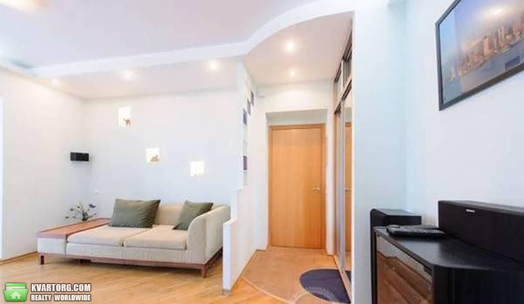 Rent out 2-room apartment. Киев,  Круглоуниверситетская — photo 6