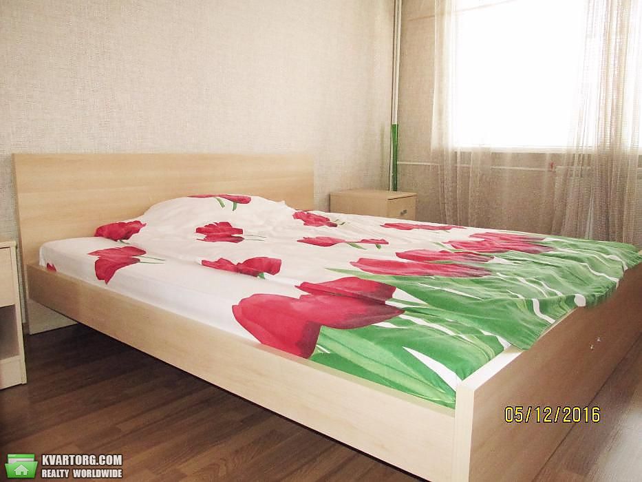 Rent out 2-room apartment. Киев,  Шелковичная — photo 2
