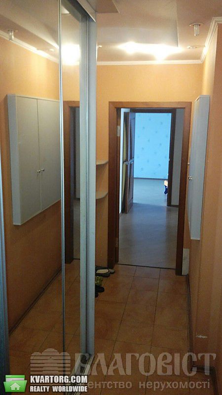 Sell 3-room apartment. Киев,  Харьковское шоссе — photo 1