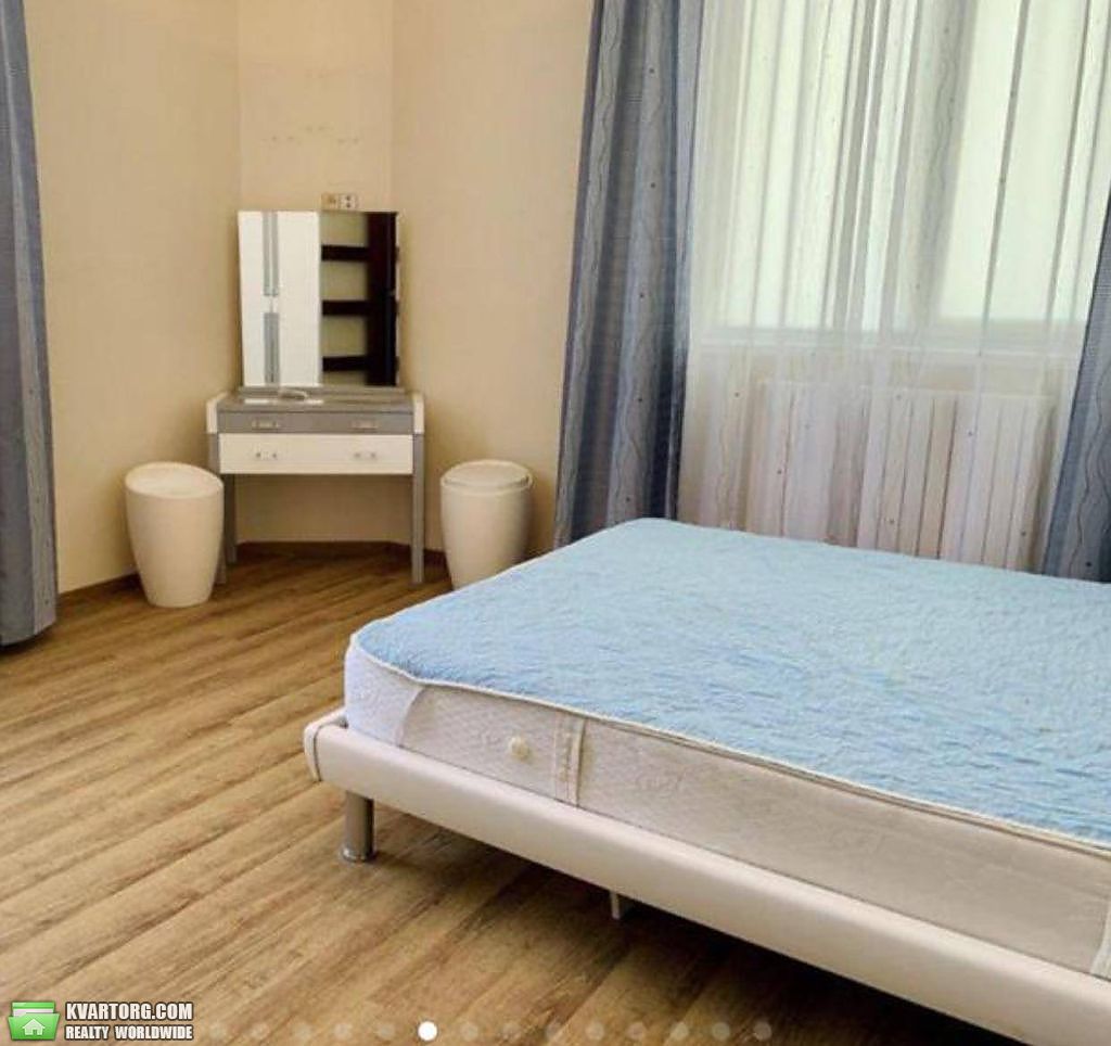 Sell 4-room apartment. Днепропетровск, Гоголя — photo 1