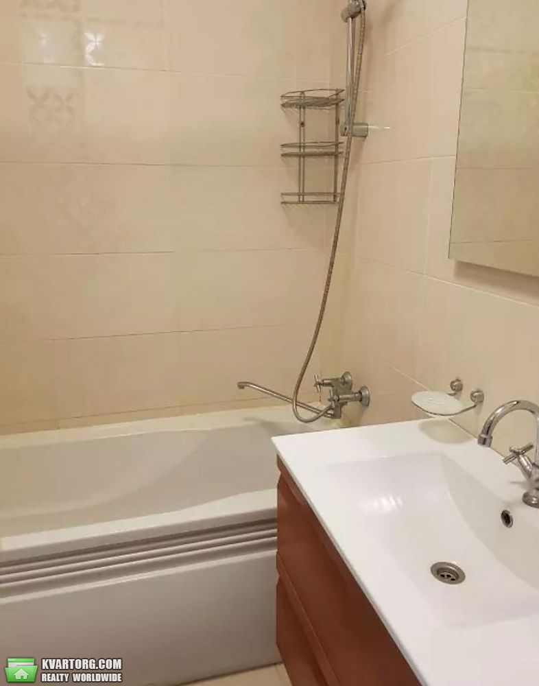Rent out 2-room apartment. Киев,  Петрицкого — photo 6
