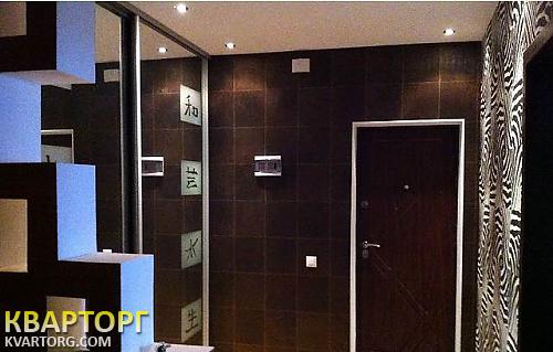 Rent out 3-room apartment. Киев, Харьковское шоссе — photo 1