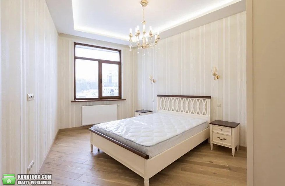 Sell 3-room apartment. Киев,  Богдана Хмельницкого — photo 5