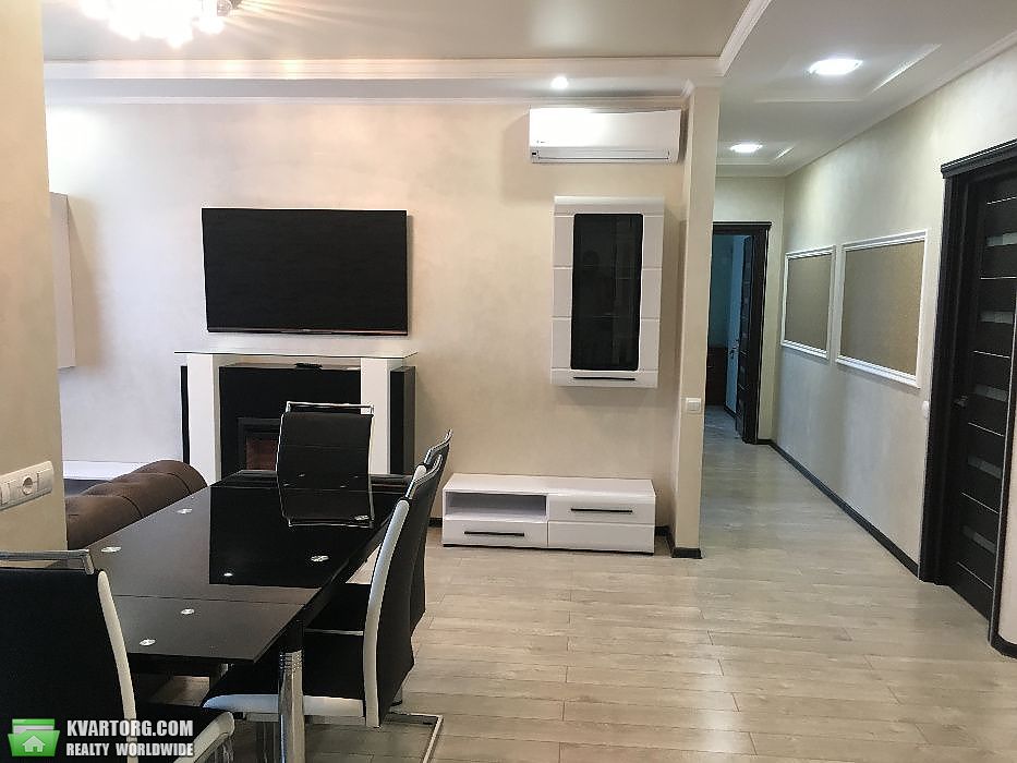 Rent out 3-room apartment. Киев,  Тбилисский пер — photo 6