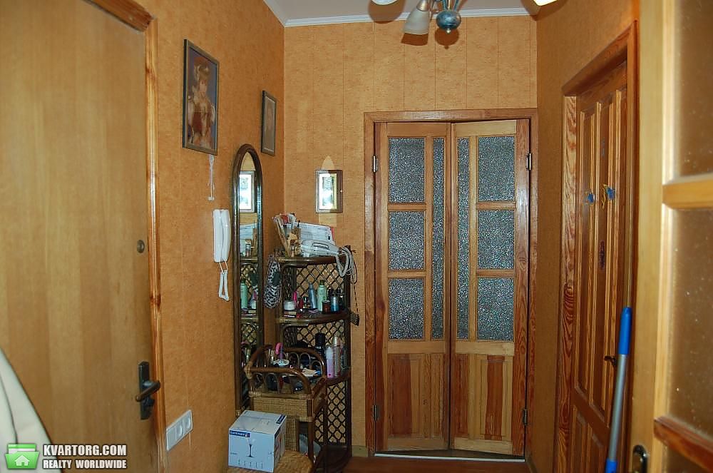 Sell 2-room apartment. Киев,  Ужвий — photo 4