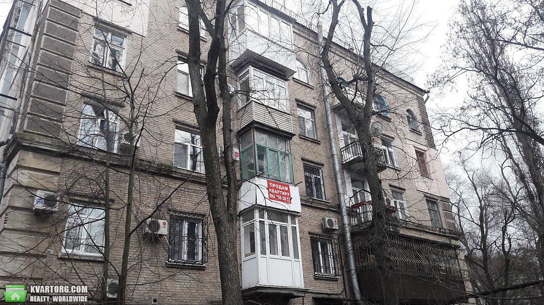 Sell 2-room apartment. Днепропетровск,  8 марта — photo 1