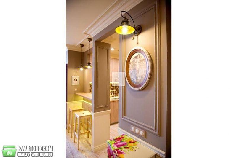 Rent out 2-room apartment. Киев, сикорского — photo 4