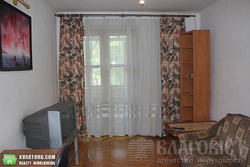 Sell 2-room apartment. Киев,  Гоголевская — photo 4