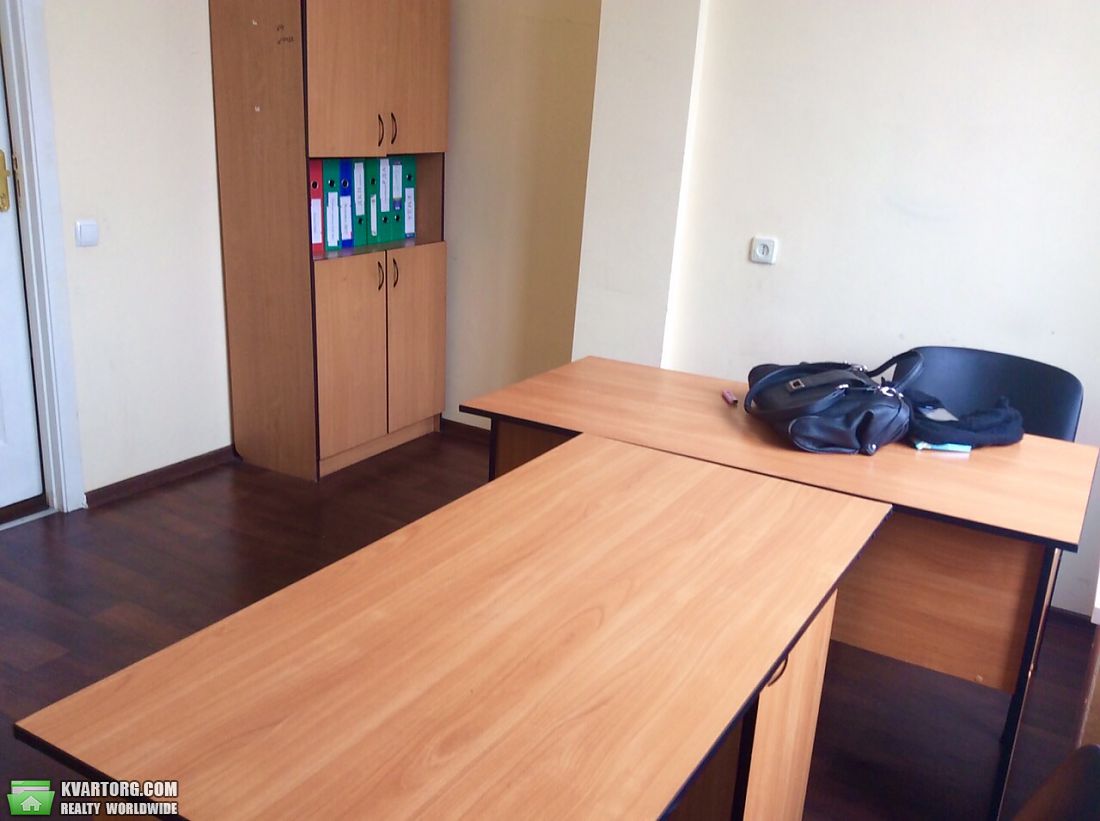 Rent out office. Киев,  Стратегическое шоссе — photo 4