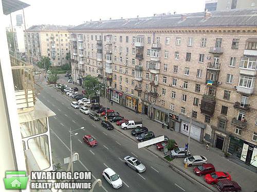 Rent out 3-room apartment. Киев,  Большая Васильковская — photo 10