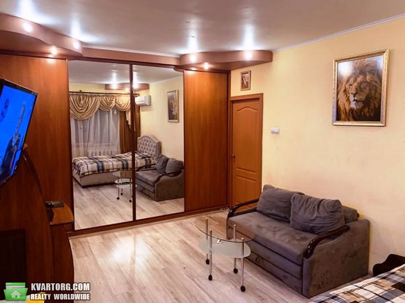 Sell 2-room apartment. Киев,  Тростянецкая — photo 4