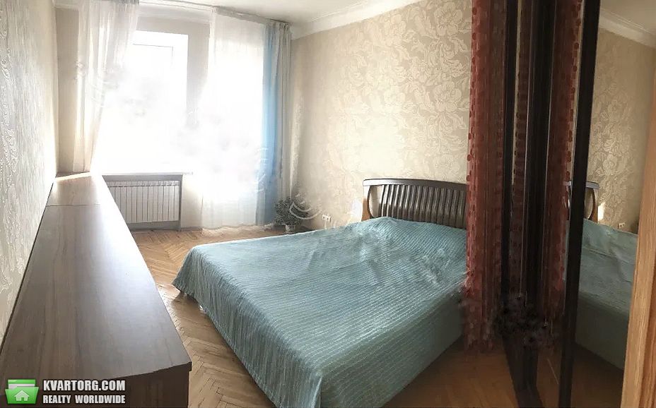 Sell 3-room apartment. Киев,  Ялтинская — photo 3