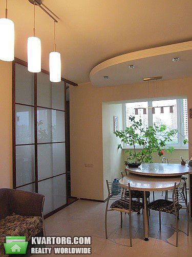 Rent out 3-room apartment. Киев,  Луначарского — photo 4