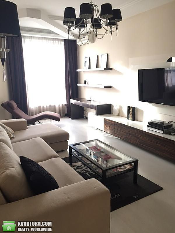 Rent out 2-room apartment. Киев,  Механизаторов — photo 2